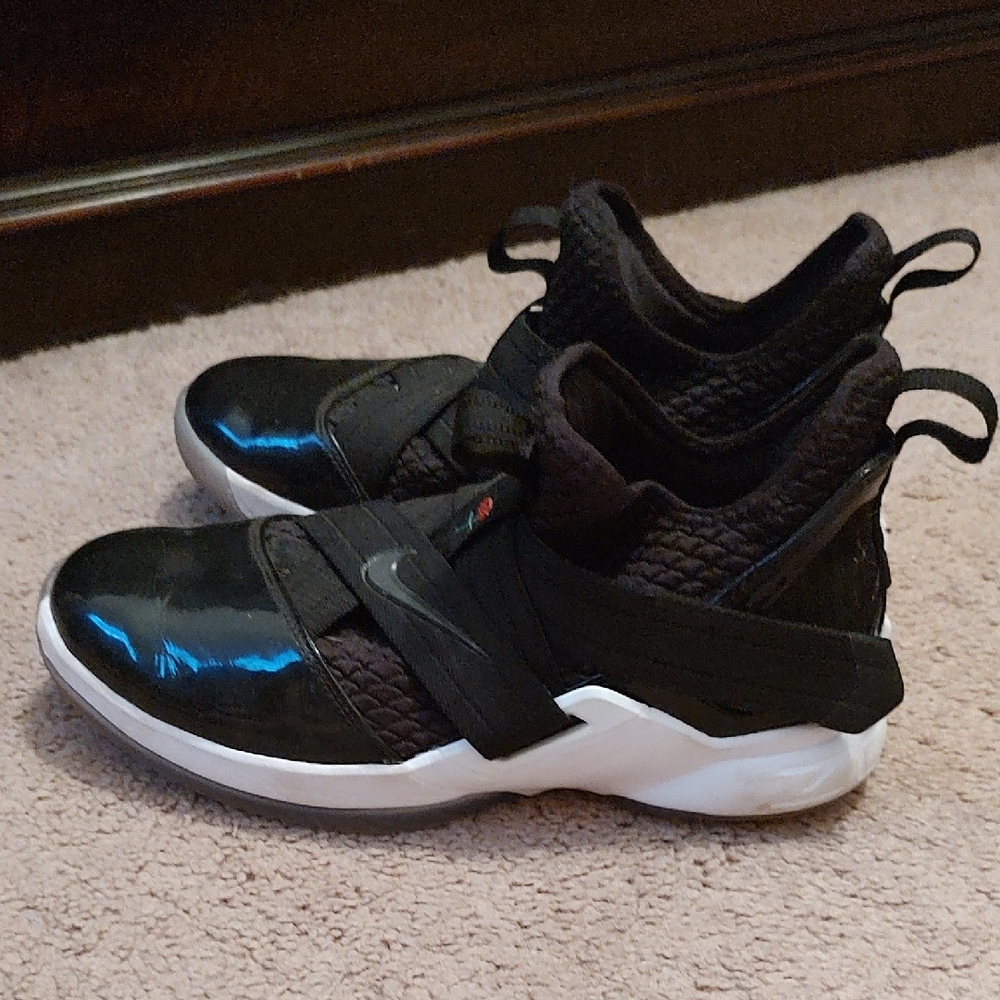 Nike Black and White Athletic Sneakers